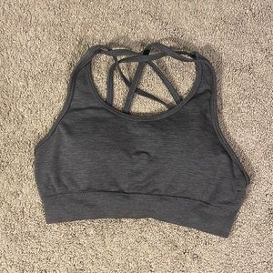 Alphalete sports bra